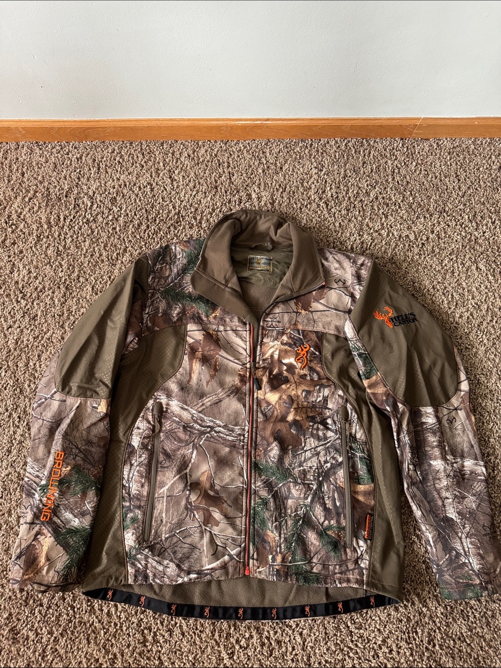 Browning Men's Realtree Camo Lightweight Jacket with Orange Logo
